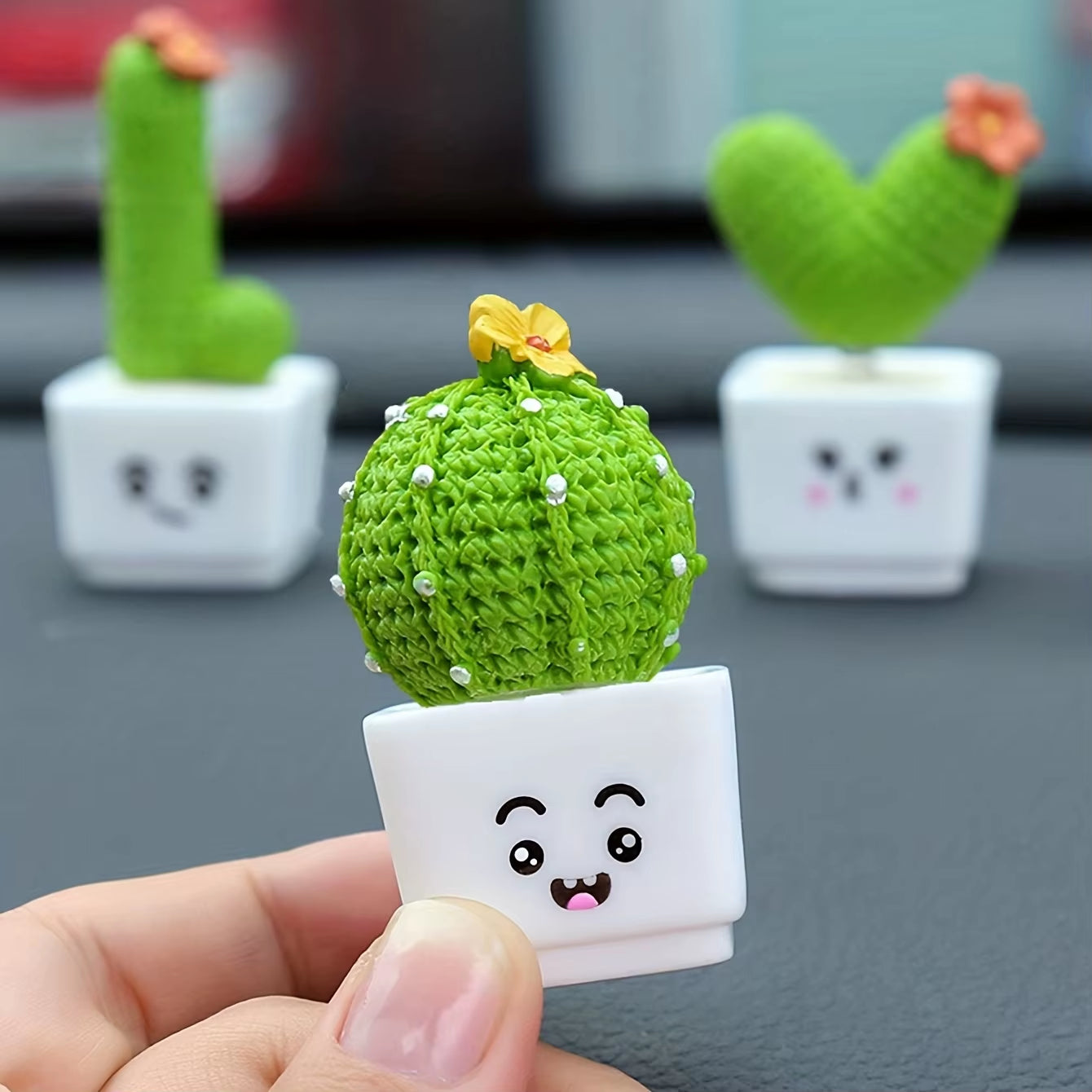 1 Set of 4, Resin Succulent Cactus Mini Green Plant Car Office Home Living Room Crafts